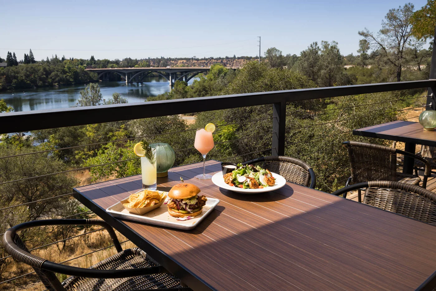 Crawdads on the Lake business photo