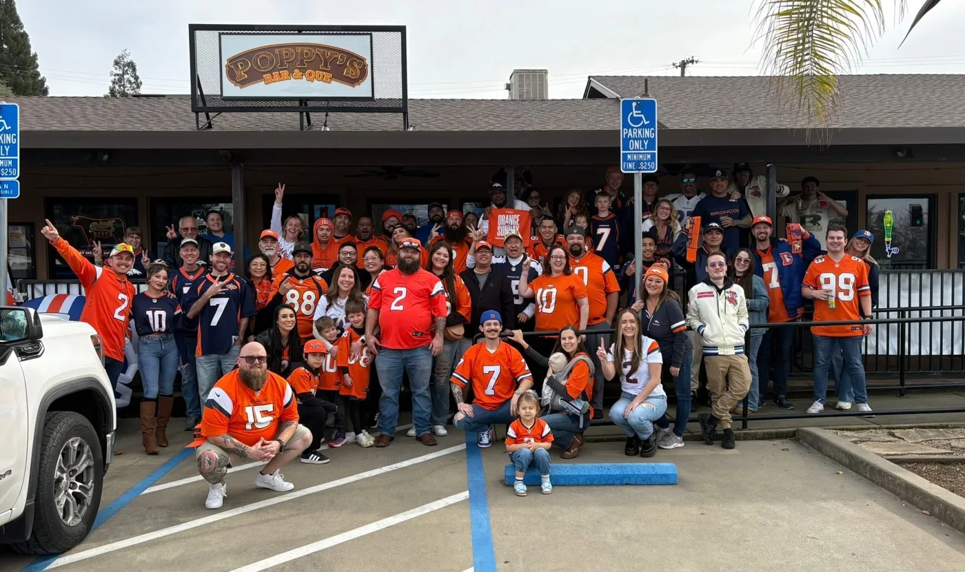Poppy's Bar & BBQ business photo